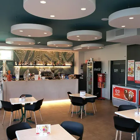 Hotiday Lazise Garda Marling