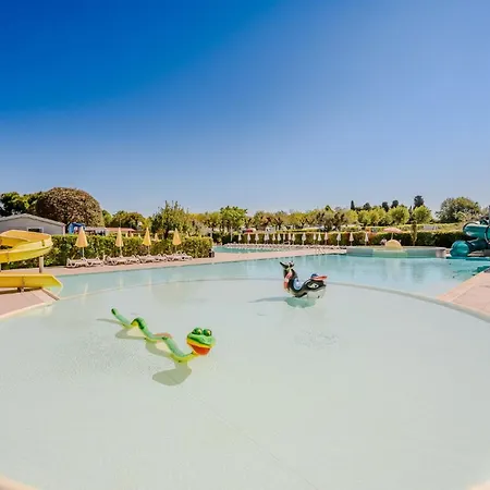 Hotiday Garda Hotel 4*